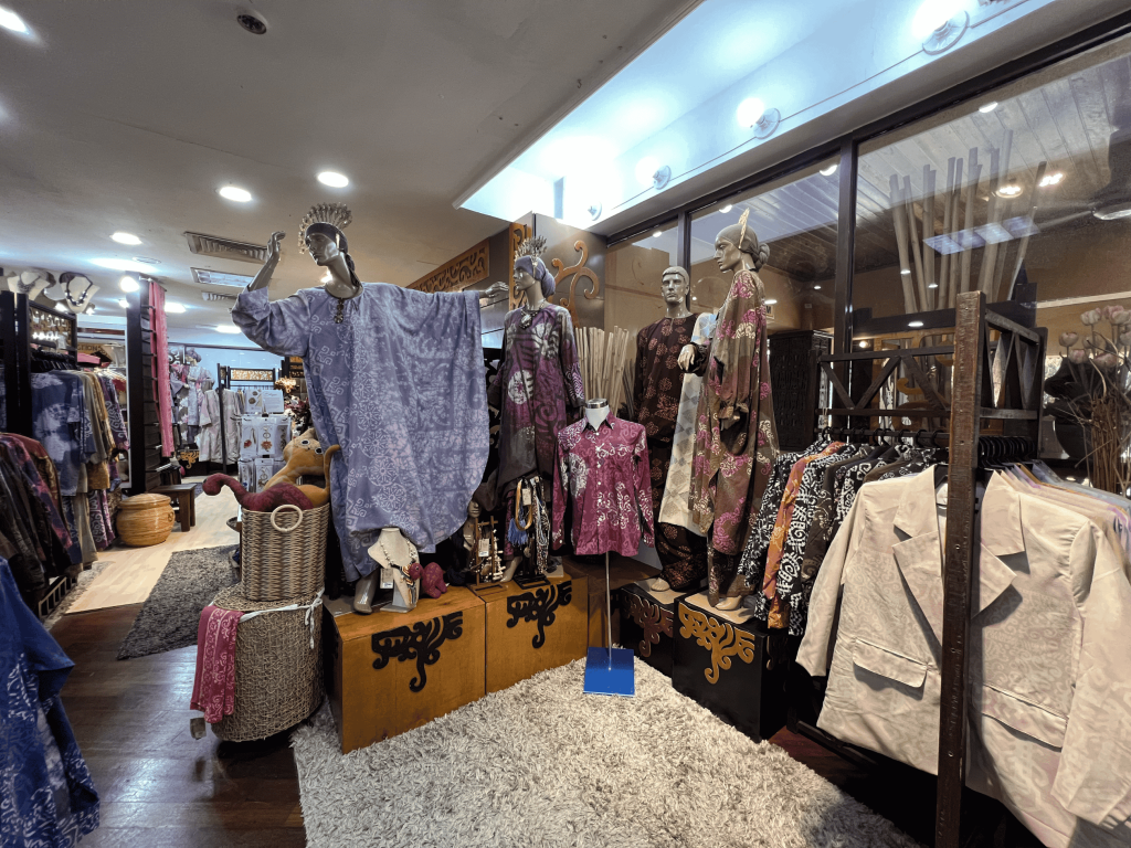 Jafiqa Couture Boutique Interior (5319)